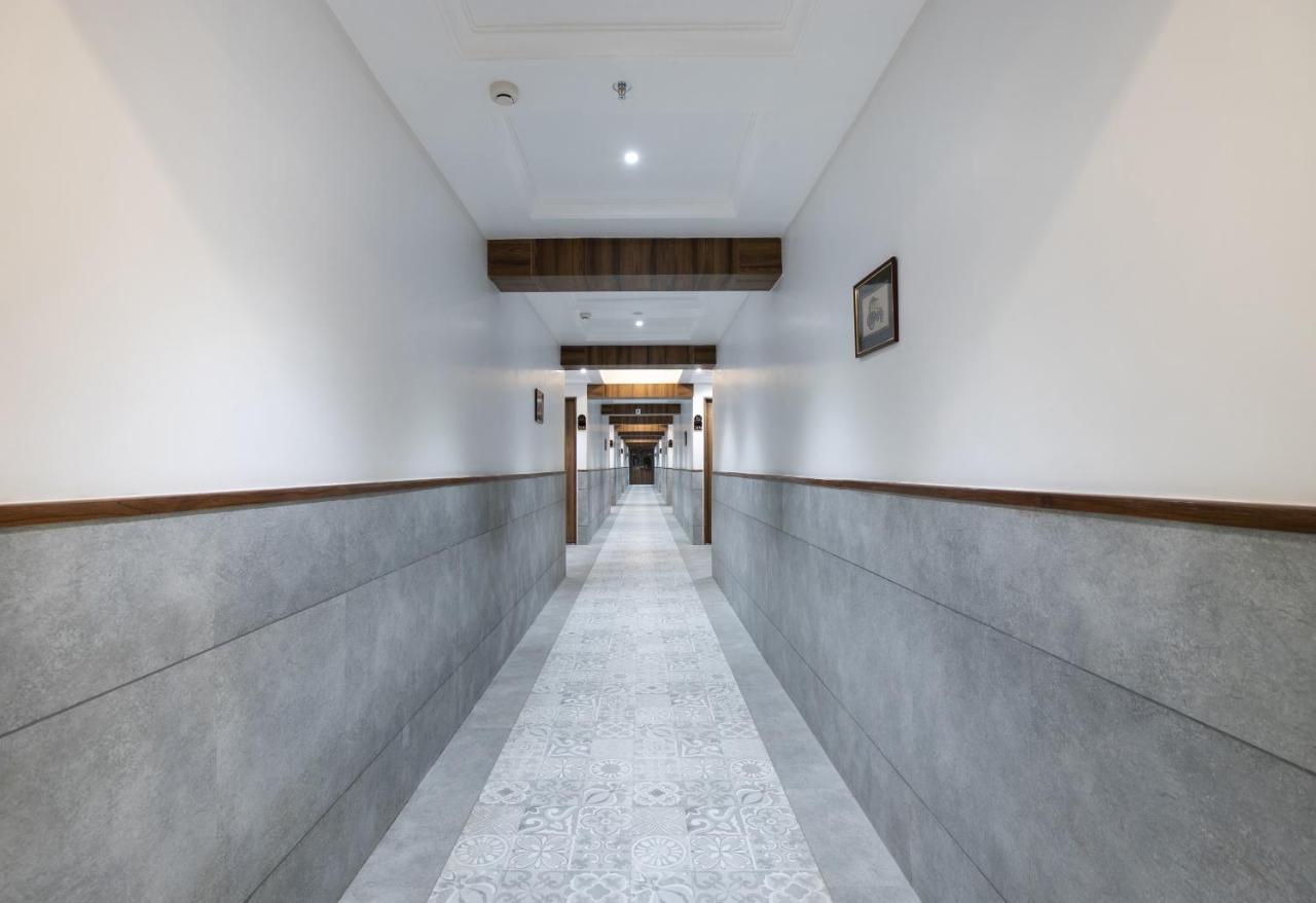Palette - Hotel Welcome Kadi Экстерьер фото