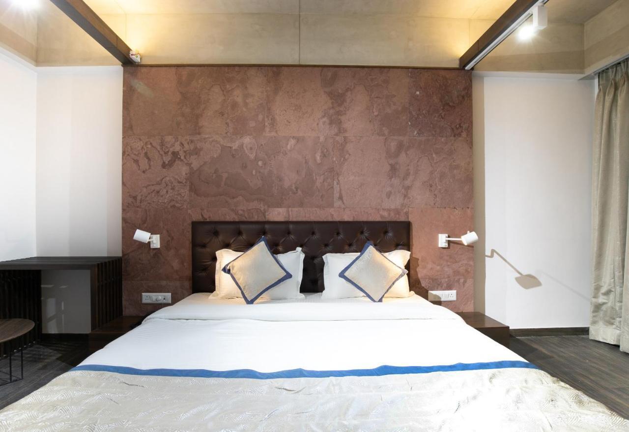 Palette - Hotel Welcome Kadi Экстерьер фото